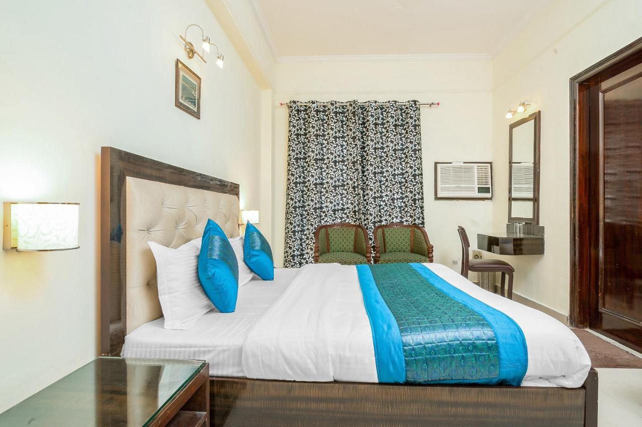 Oyo 14245 Amitabh Guest House New Delhi Exteriör bild
